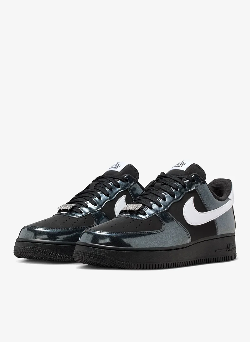 Nike  Air Force 1 '07 Lv8 Emb for Men | Best Price UAE